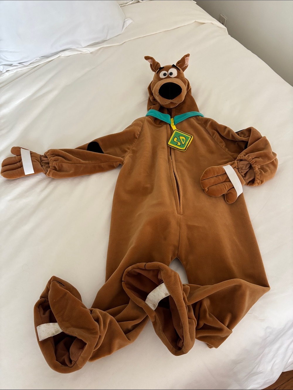 Scooby-Doo Brown Kids Plush One-Piece Footie with Hood/ Halloween Costume